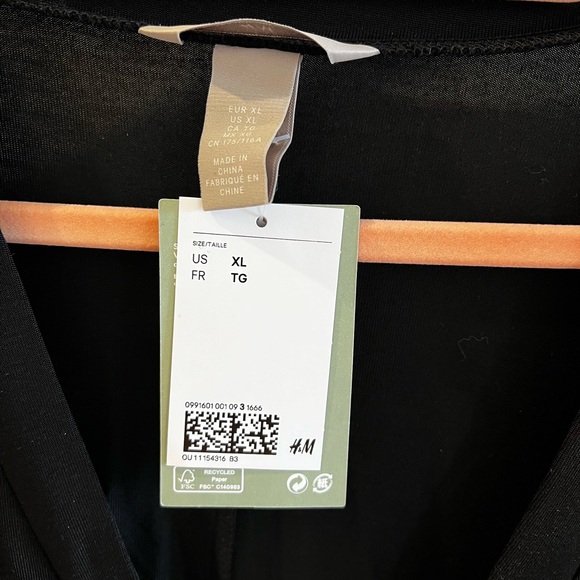 H&M Dress - NWT - XL - Picture 3 of 3